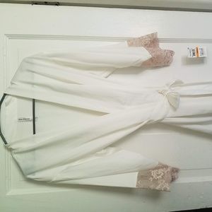 Bridal Robe NWT (Small)